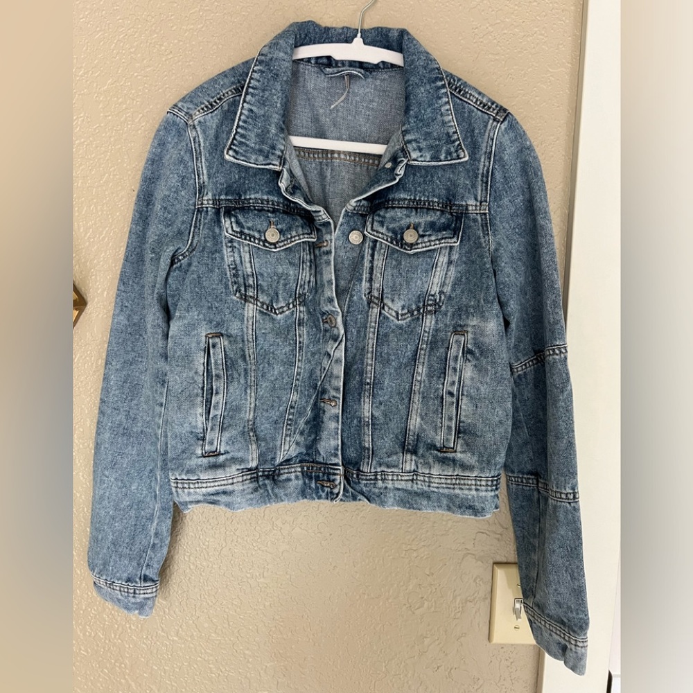 Free People Light Wash Blue Denim Jean Jacket